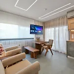 September15 Suites- Meganisi Apartmán *