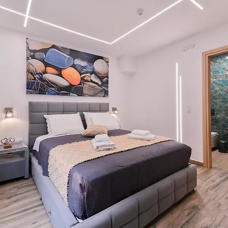 September15 Suites- Meganisi Apartament *