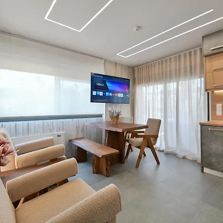 September15 Suites- Meganisi Appartamento *