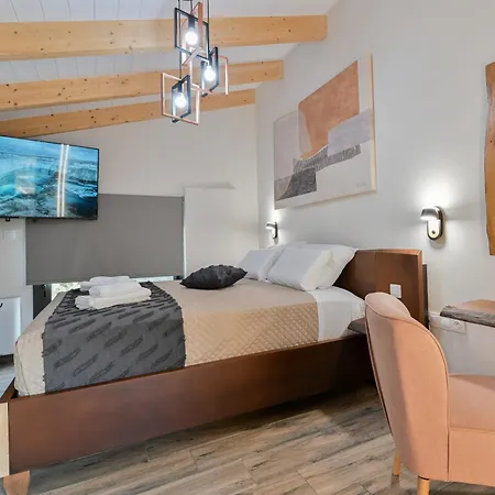 September15 Suites- Meganisi Appartamento