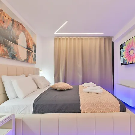 September15 Suites- Meganisi Appartamento Katomerion